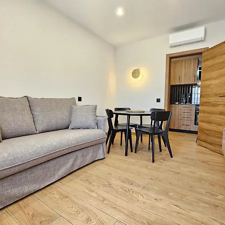 Albergue Lagom New, 5 Min Walk From The Sea *